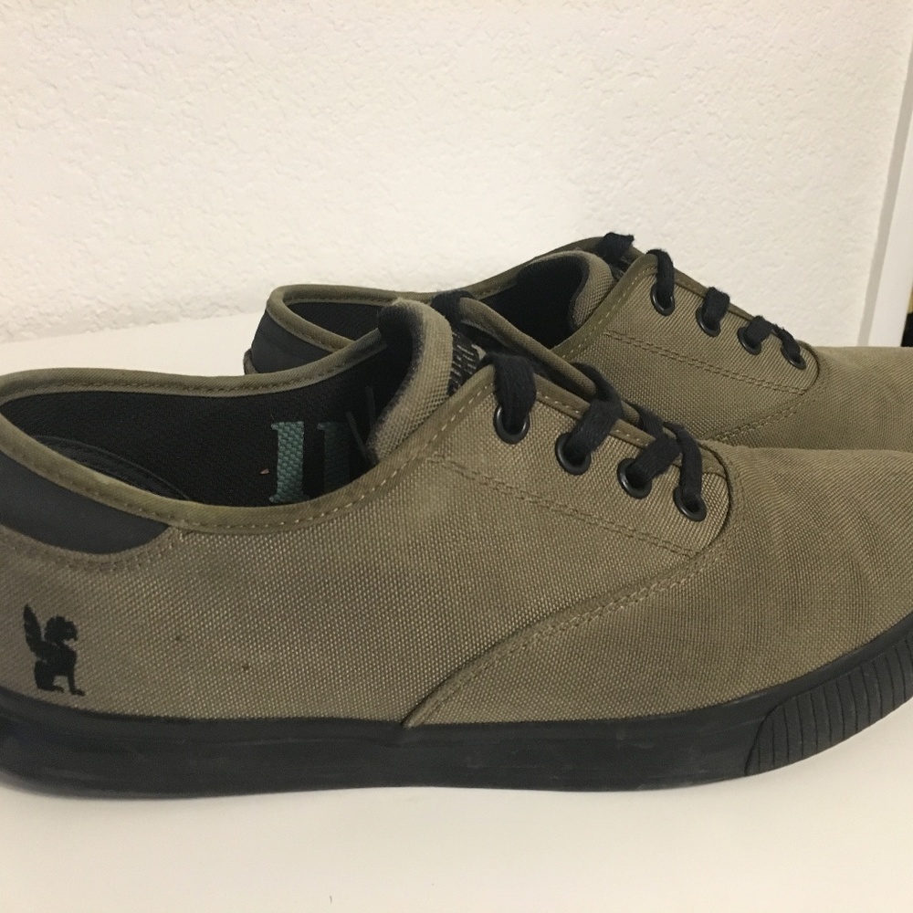 Chrome 'Truk' Sneakers - 11.5